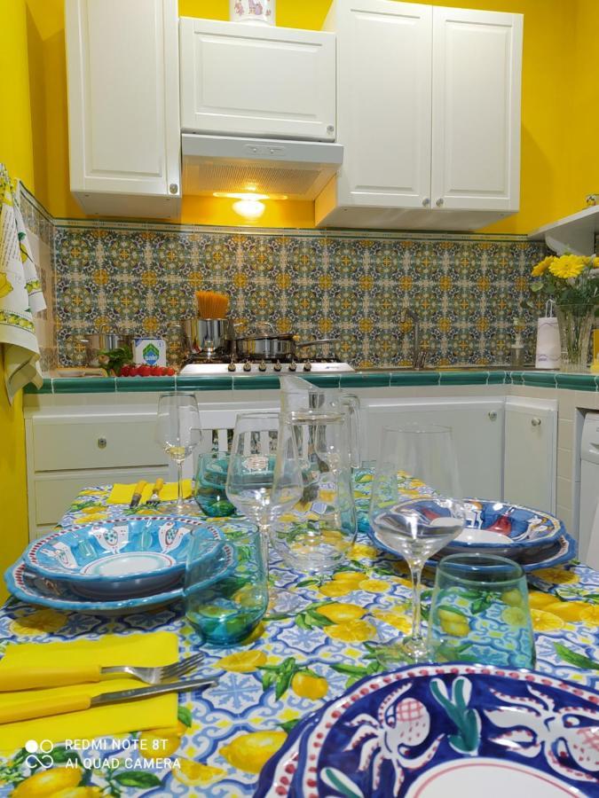 La Casa Di Mau Villa Кастеламаре ди Стабия Екстериор снимка